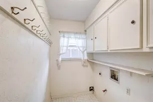 605 E Spring Valley Rd, Richardson, TX 75081 - Photo 23