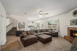 9600 Fox Hill Dr, Fort Worth, TX 76131 - Photo 7