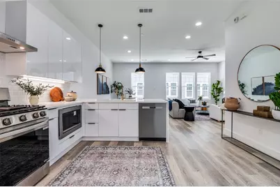 631 N Tyler Street #303, Dallas, TX 75208 - Photo 15