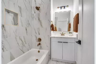 631 N Tyler Street #303, Dallas, TX 75208 - Photo 25