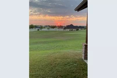 105 Legacy Downs Drive, Fort Worth, TX 76126 - Photo 37