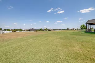 105 Legacy Downs Dr, Fort Worth, TX 76126 - Photo 31