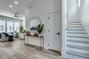 631 N Tyler St, Dallas, TX 75208 - Photo 9