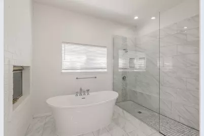 2414 Green Park Drive, Arlington, TX 76017 - Photo 23