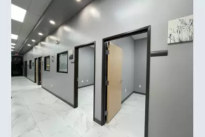 2505 S Great Southwest Parkway, Grand Prairie, TX 75052 - Photo 13