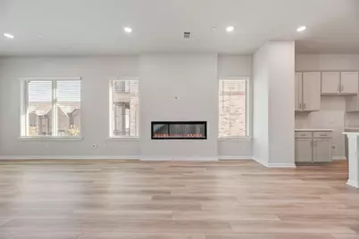 8111 Challenger Street, Frisco, TX 75034 - Photo 9