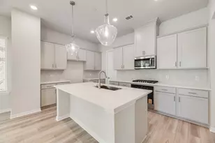 8111 Challenger St, Frisco, TX 75034 - Photo 5