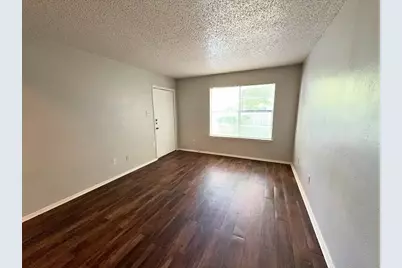 219 Fry Street #7, Denton, TX 76201 - Photo 3