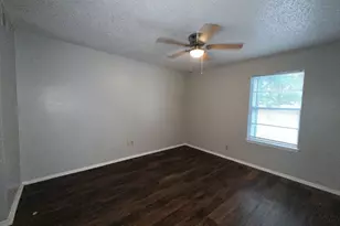 219 Fry St, Denton, TX 76201 - Photo 15