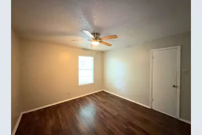 219 Fry Street #7, Denton, TX 76201 - Photo 9