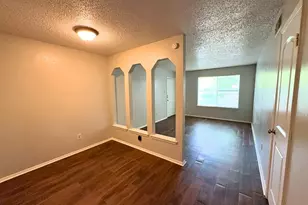 219 Fry St, Denton, TX 76201 - Photo 5