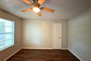 219 Fry St, Denton, TX 76201 - Photo 13