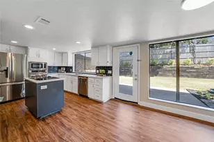 817 Shady Lake Dr, Bedford, TX 76021 - Photo 17