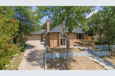 817 Shady Lake Drive, Bedford, TX 76021 - Photo 3