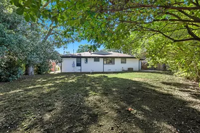 6611 Highgate Lane, Dallas, TX 75214 - Photo 27