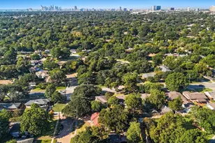 6611 Highgate Ln, Dallas, TX 75214 - Photo 29