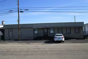 418 W Main St, Gunter, TX 75058 - Photo 1