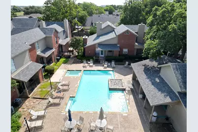 1463 Meadowood Village Drive, Fort Worth, TX 76120 - Photo 17