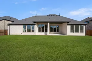 2311 Meek Woods Ln, Mansfield, TX 76063 - Photo 5