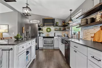 198 Catherine, Whitney, TX 76692 - Photo 7