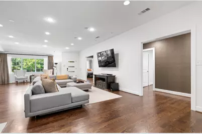 6446 Runnemede Lane, Dallas, TX 75214 - Photo 5