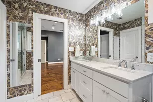 6446 Runnemede Ln, Dallas, TX 75214 - Photo 11