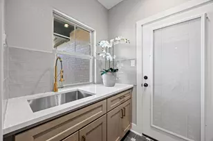 1829 Sudbury Dr, Cleburne, TX 76033 - Photo 11