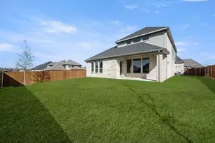 2305 Meek Woods Ln, Mansfield, TX 76063 - Photo 3