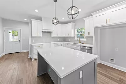 1924 Summer Avenue, Waco, TX 76708 - Photo 5