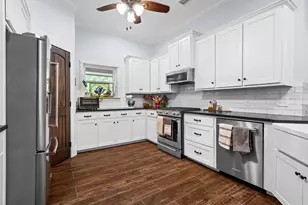 790 Sleepy Hollow Ln, Valley View, TX 76272 - Photo 9