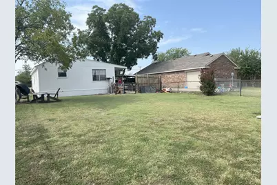 407 W Maple Street, Celina, TX 75009 - Photo 23