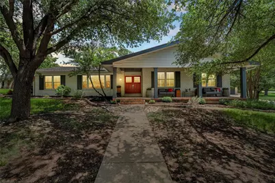 1001 Hummingbird Lane, Woodway, TX 76712 - Photo 1