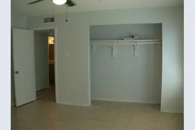 2227 Nantucket Village Drive, Dallas, TX 75227 - Photo 9