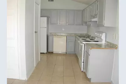 2227 Nantucket Village Drive, Dallas, TX 75227 - Photo 5