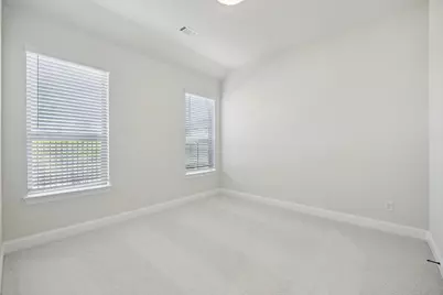 1016 Sunflower Street, Crowley, TX 76036 - Photo 5