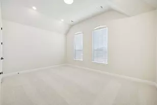 1016 Sunflower St, Crowley, TX 76036 - Photo 7