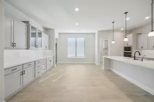 1016 Sunflower St, Crowley, TX 76036 - Photo 15