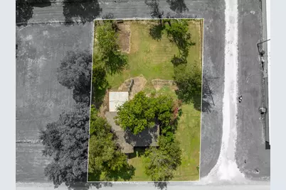 202 N Sycamore, Malone, TX 76660 - Photo 27