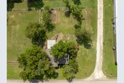 202 N Sycamore, Malone, TX 76660 - Photo 23