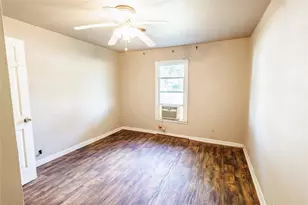 202 N Sycamore, Malone, TX 76660 - Photo 11