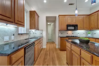 2312 Canyon Creek Drive, McKinney, TX 75072 - Photo 11