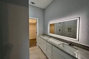 1007 E Broadway St, Gainesville, TX 76240 - Photo 29