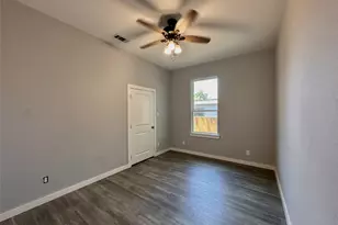 1007 E Broadway St, Gainesville, TX 76240 - Photo 17