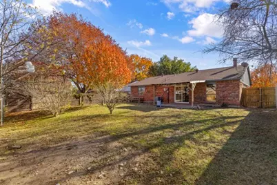 7319 Hedge Drive, Dallas, TX 75249 - Photo 25