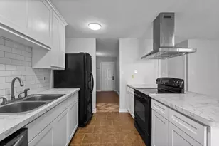 7319 Hedge Dr, Dallas, TX 75249 - Photo 7