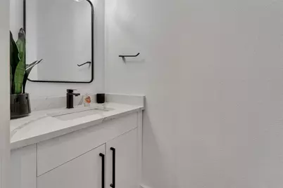 4208 Live Oak Street #104, Dallas, TX 75204 - Photo 17