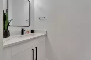 4208 Live Oak St, Dallas, TX 75204 - Photo 17