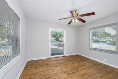 1924 N Edgewood Terrace, Fort Worth, TX 76103 - Photo 9