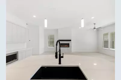 1432 Imperial Avenue, Little Elm, TX 75036 - Photo 7