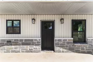 1107 E Navarro Ave, Mart, TX 76664 - Photo 5